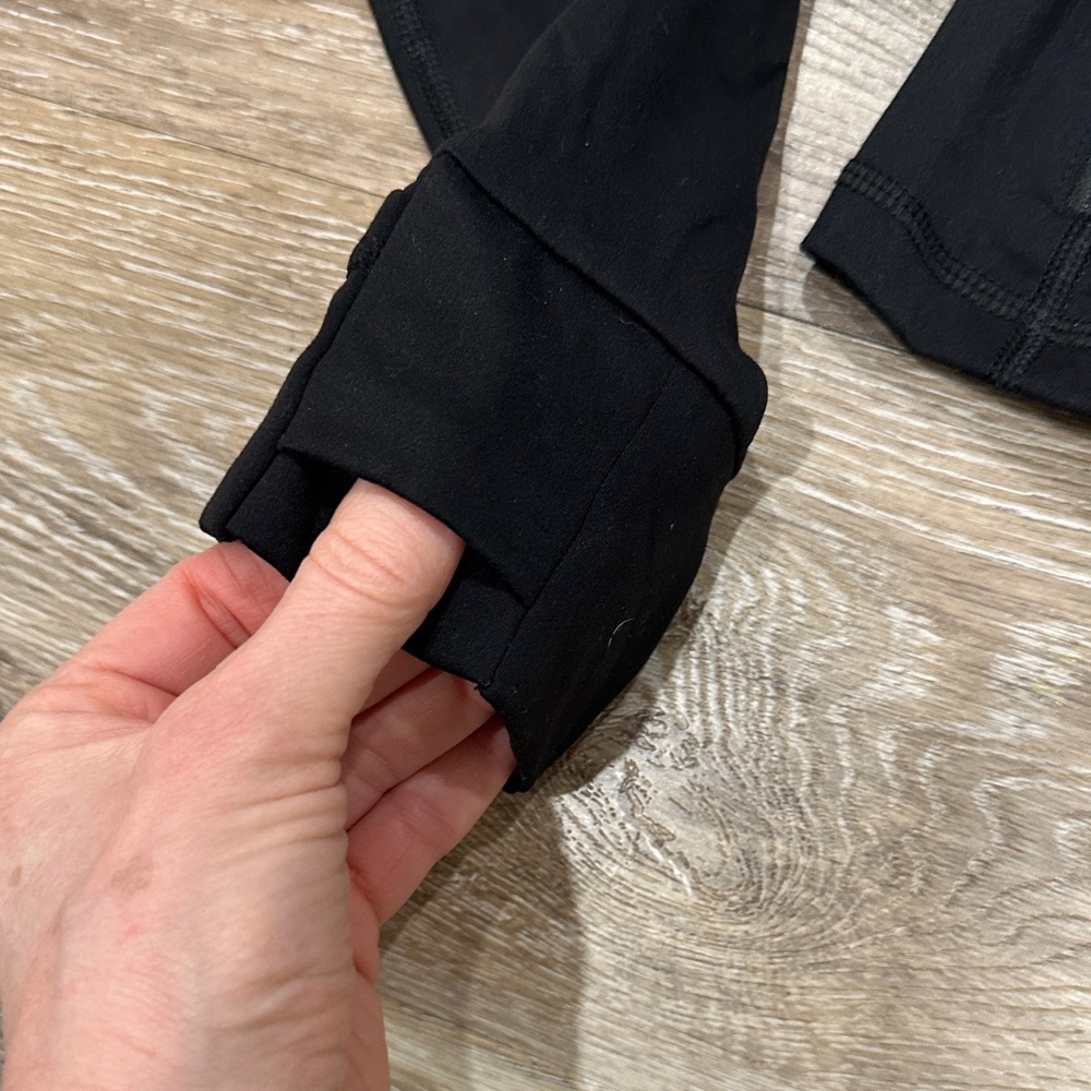 Lululemon Black Jacket - Picture 4 of 10